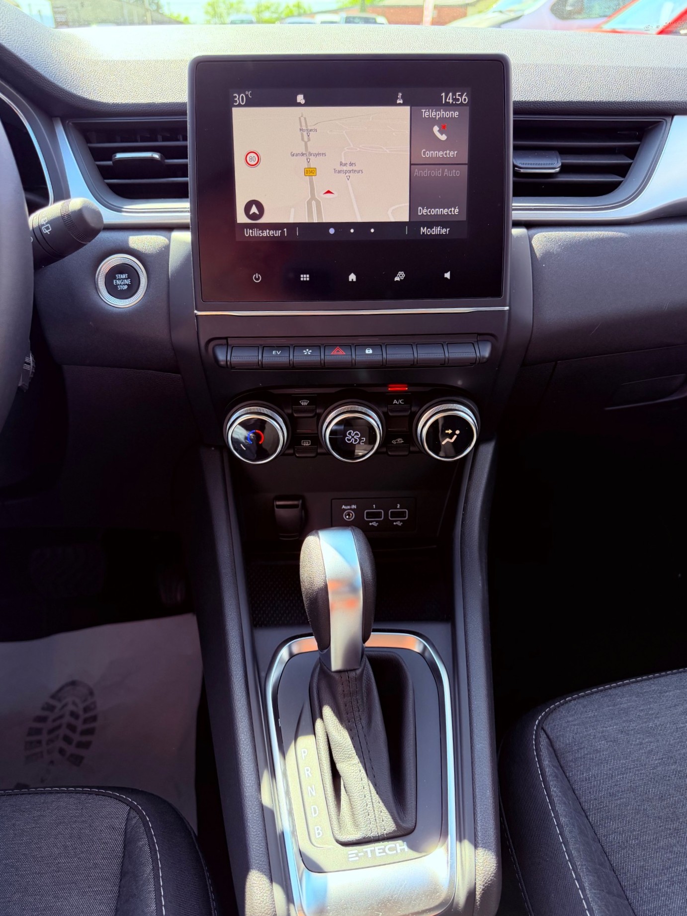 
								RENAULT Captur 1.6 E-Tech Hybride rechargeable 160 ZEN full									