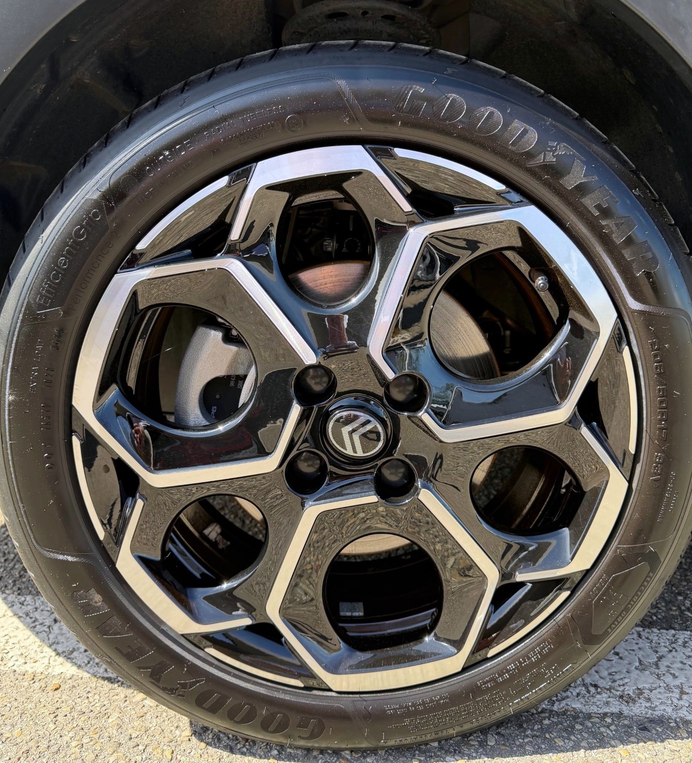 
								C3 Turbo 100 BVM6 MAX full									