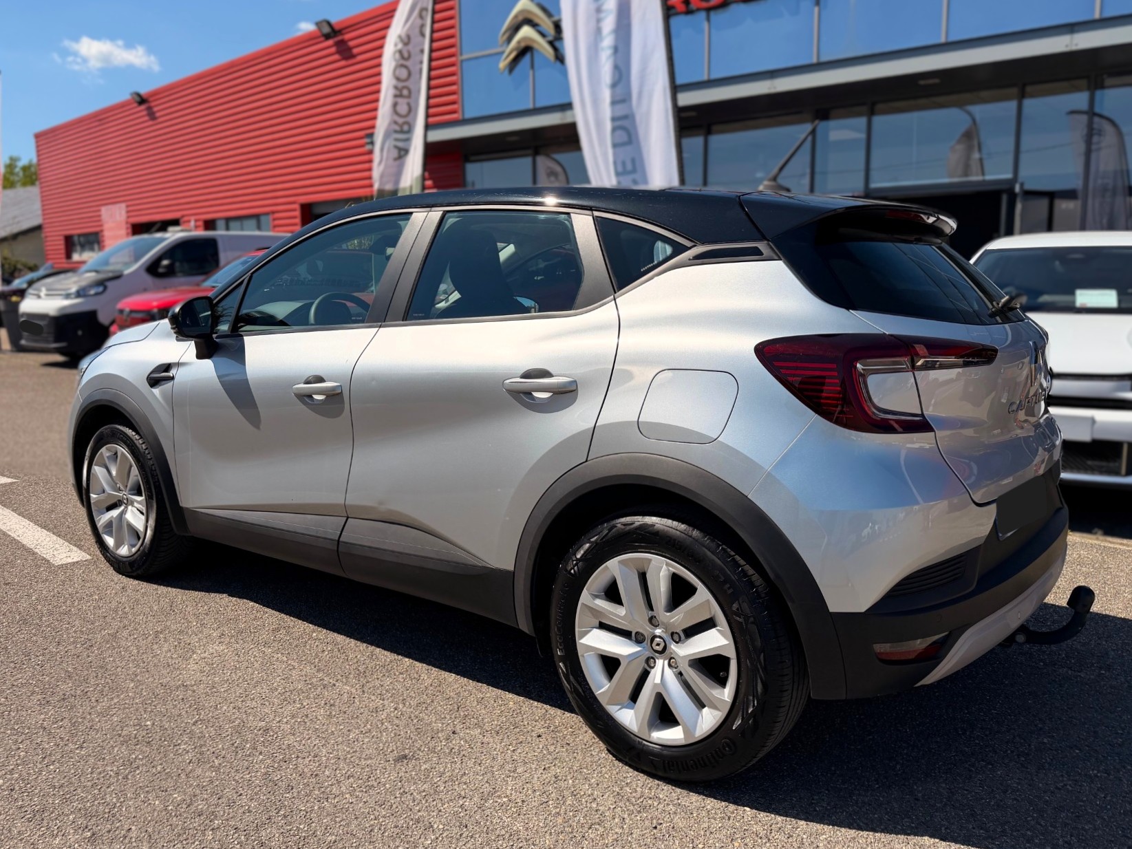 
								RENAULT Captur 1.6 E-Tech Hybride rechargeable 160 ZEN full									