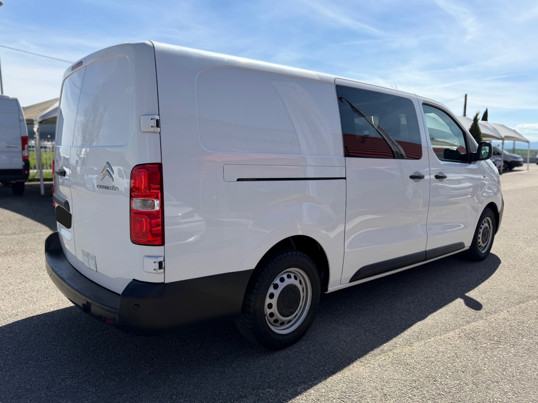 
								Jumpy Cabine Approfondie XL 2.0 BlueHDi 120 BVM6 Club 340Nm 6 places full									