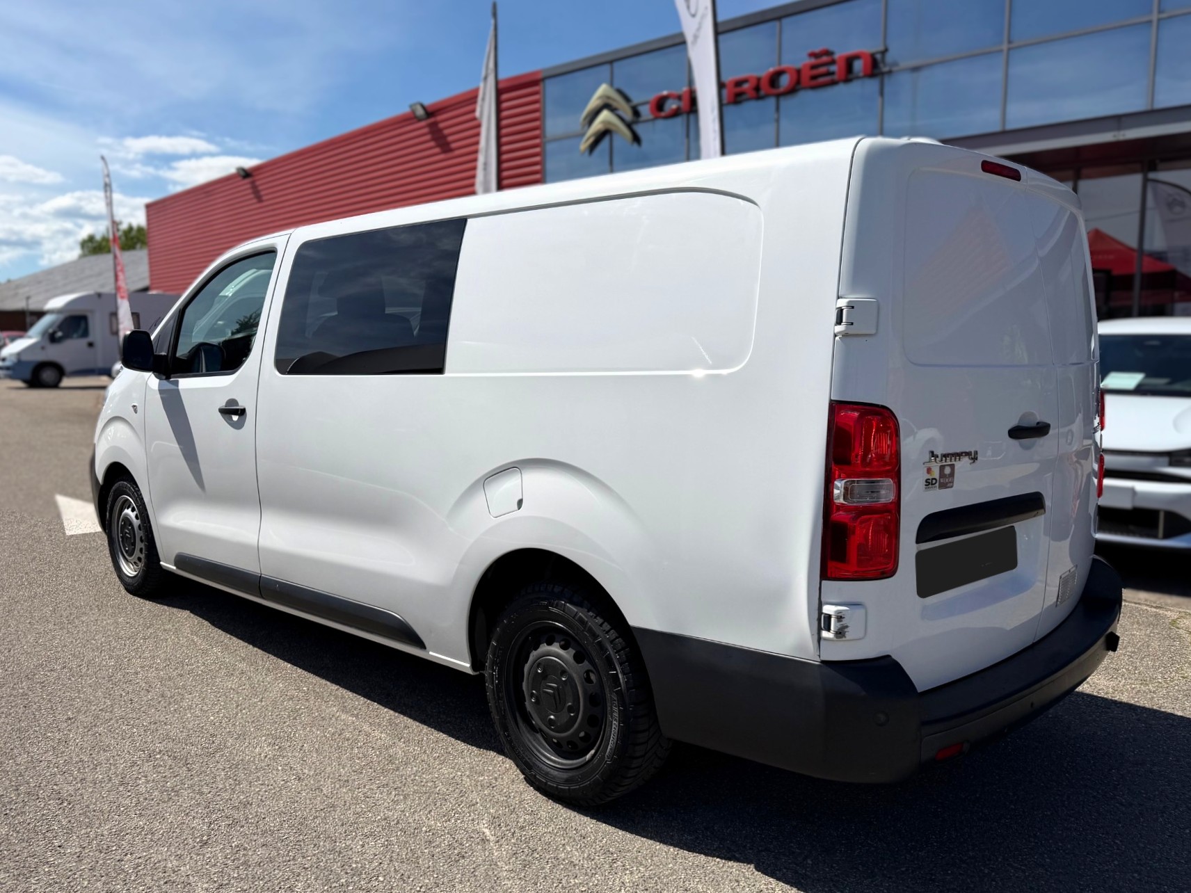 
								Jumpy Cabine Approfondie XL 2.0 BlueHDi 120 BVM6 Club 340Nm 6 places full									