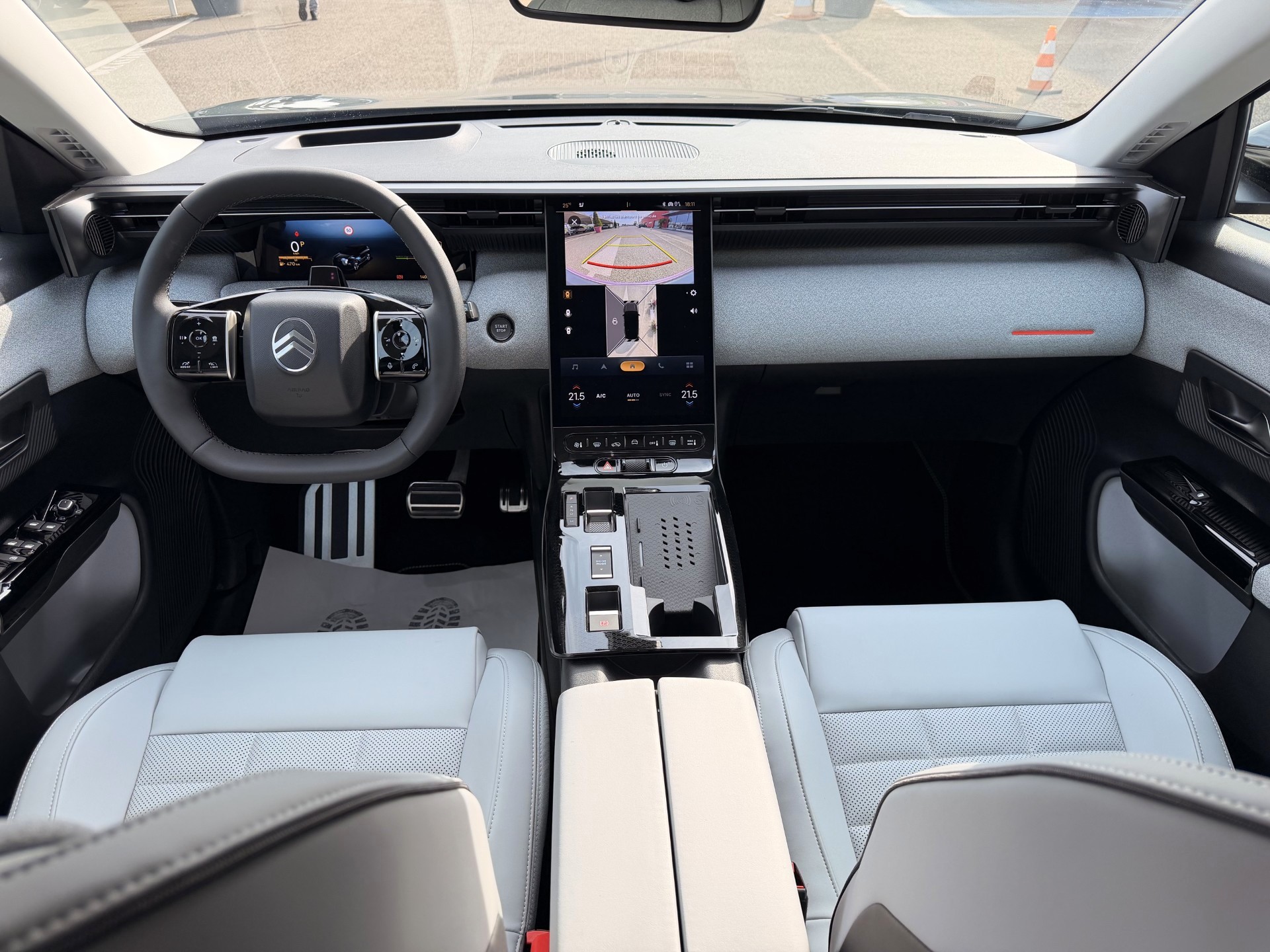 
								Nouveau C5 Aircross 145ch E-DCS6 MAX full									