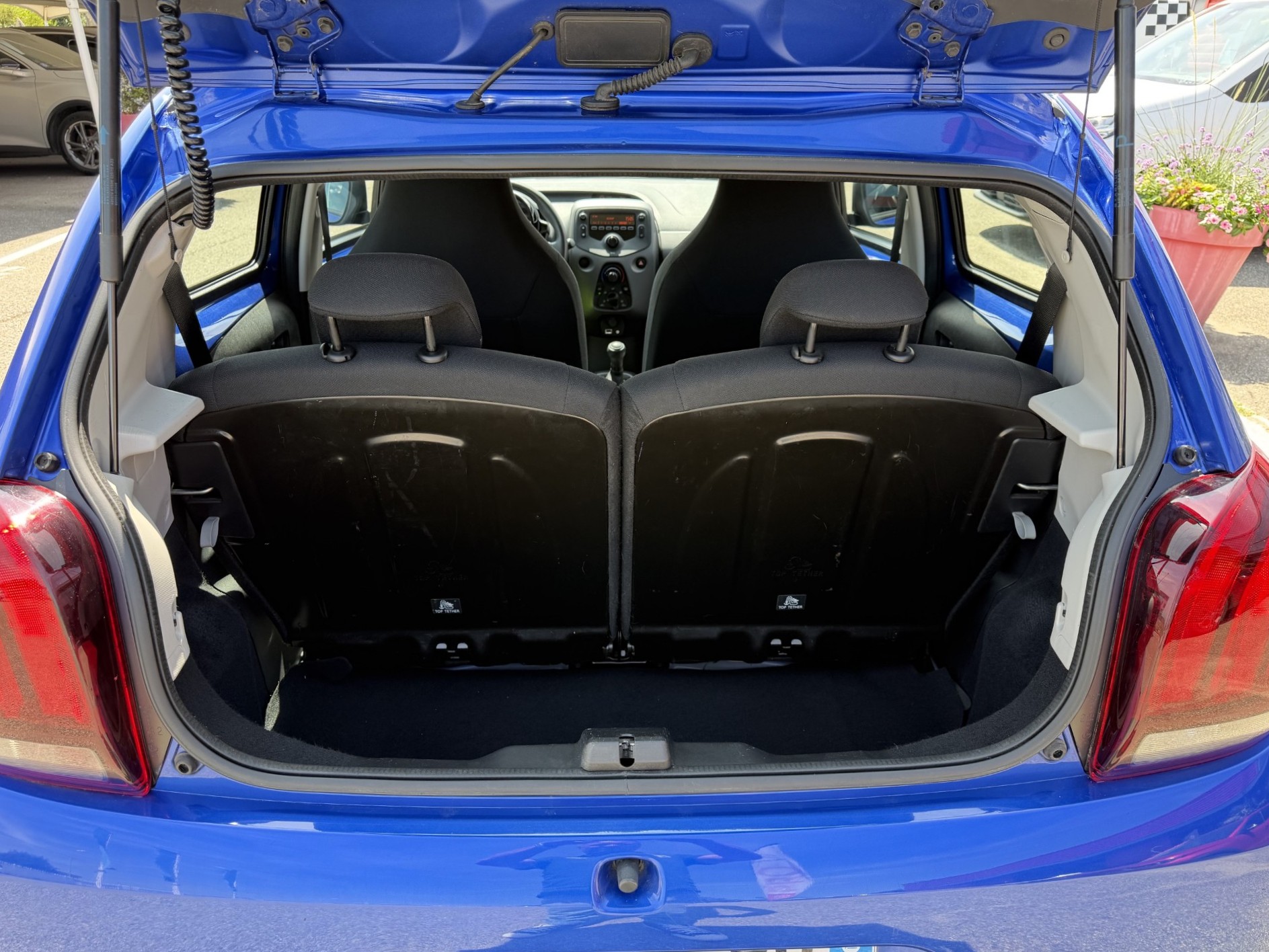 
								108 VTi 72 STYLE 5 portes full									